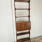 1960s teak floor/sky bookcase with shelves and compartment