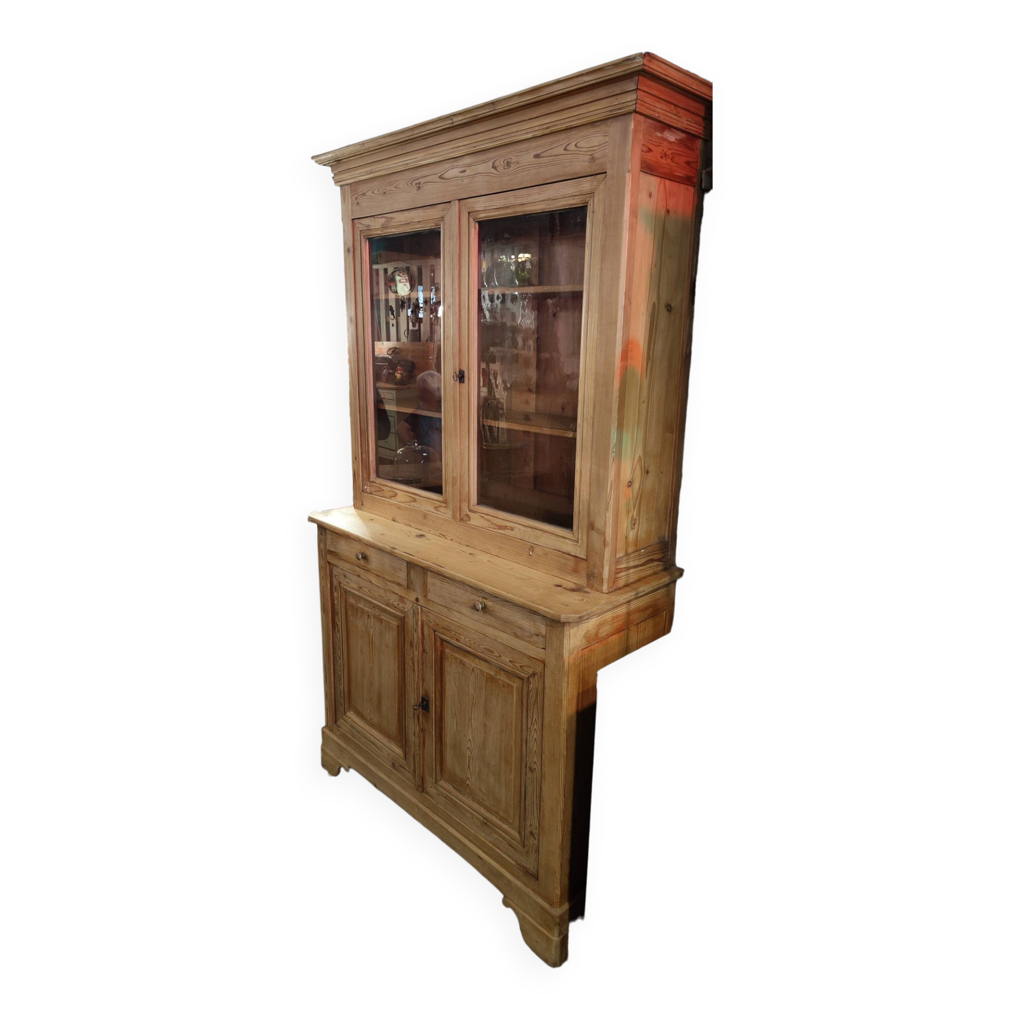 Ancien buffet deux corps vaisselier en pin