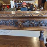 Oak serving console