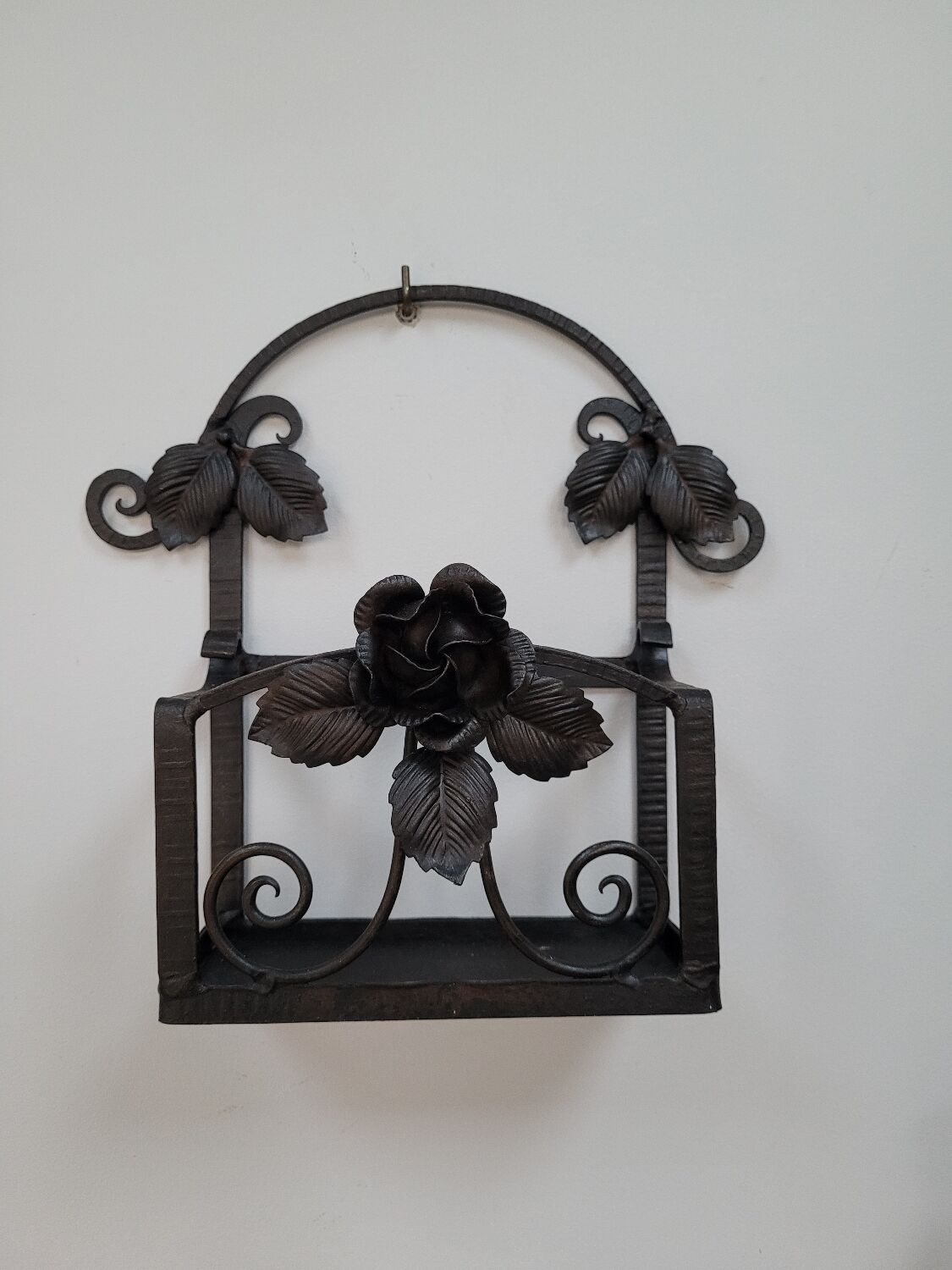 Porte brosses en fer forgé