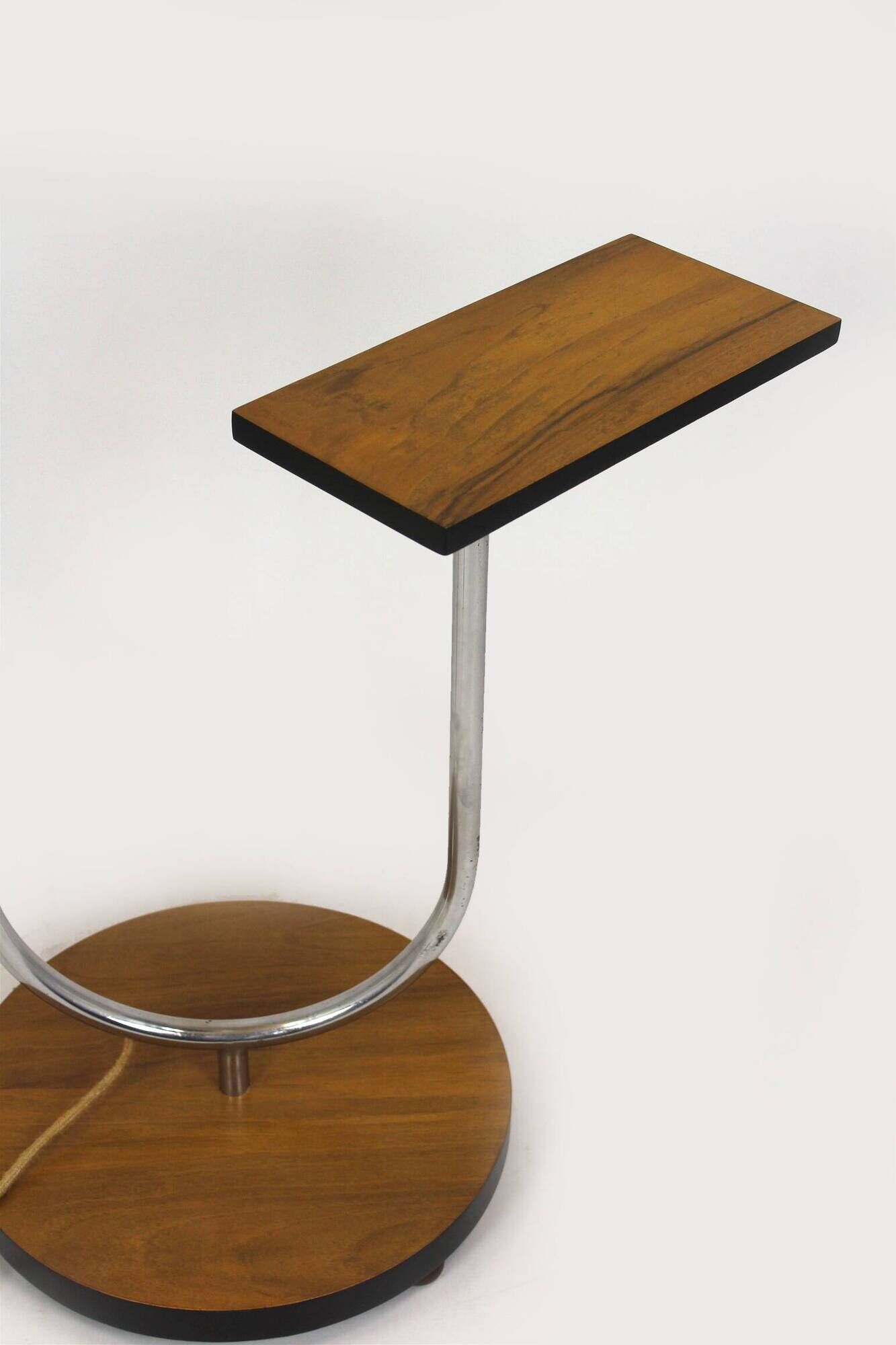 Lampadaire Art Déco Bauhaus restauré par Jindrich Halabala, 1940s