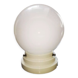 Plafonnier applique ancien globe opaline blanc socle procelaine Art déco Ø 15 cm