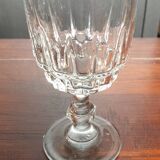 18 stemmed glasses