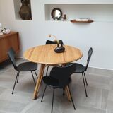 Table à manger en rotin des années 60