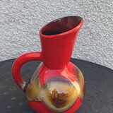Cruche, pichet carafe en céramique émaillée rouge et beige design et vintage