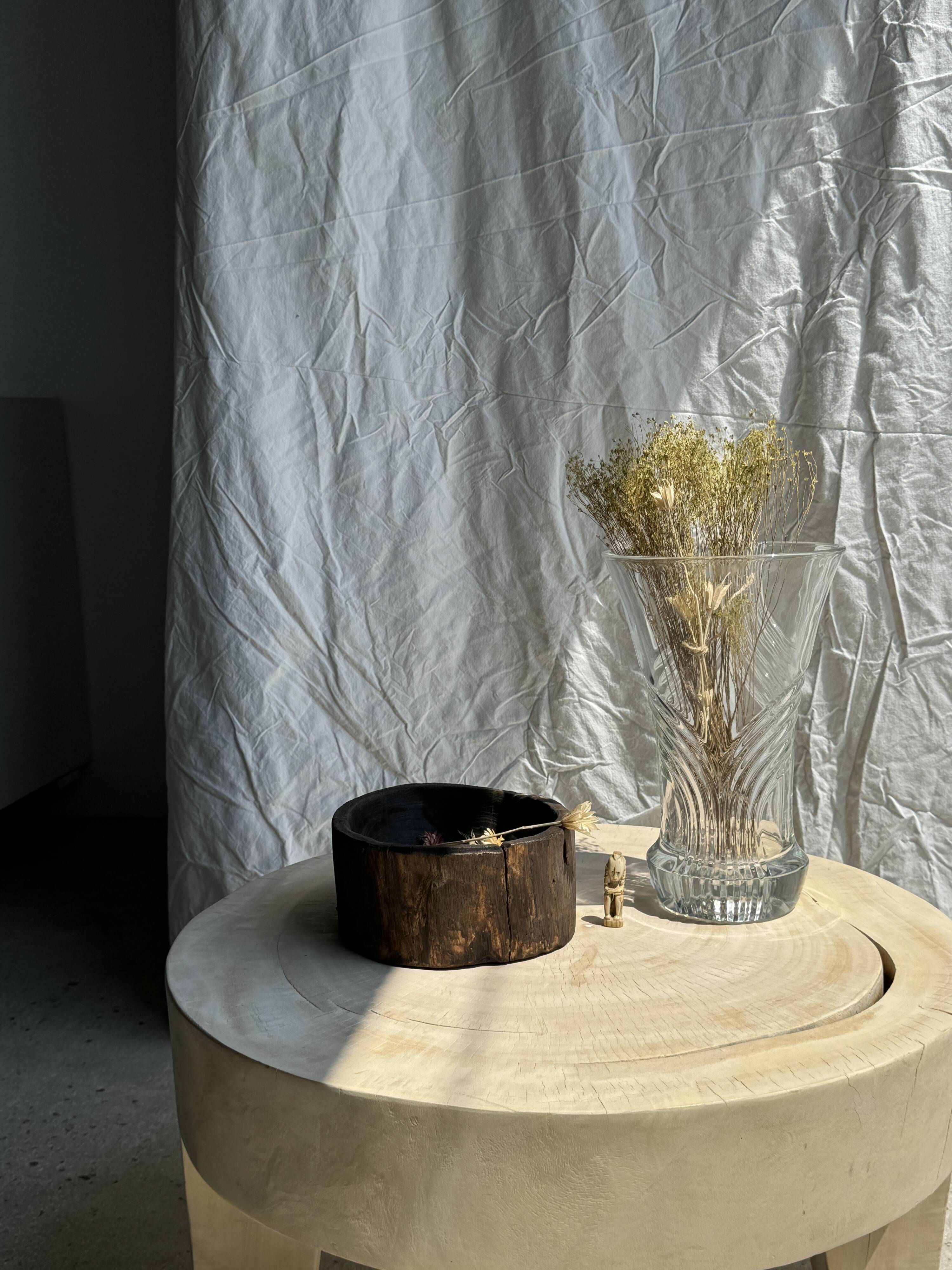 Large geometric glass vase H30