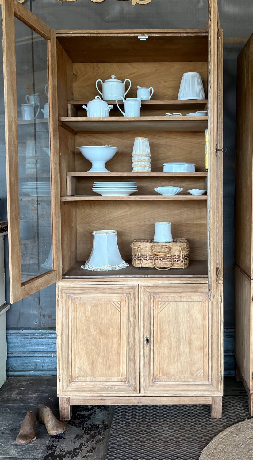 Ancienne vitrine  d’école