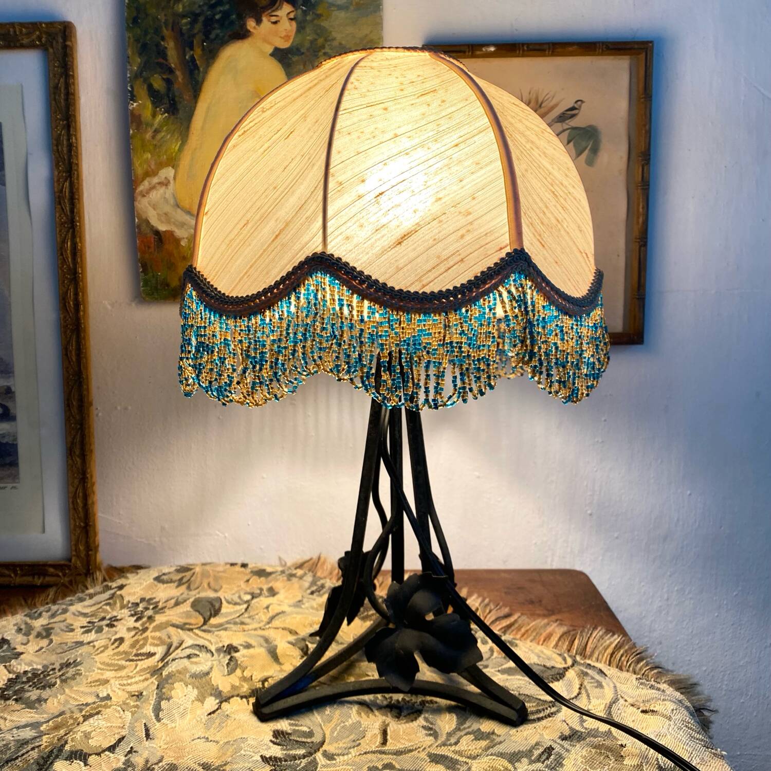 Retro wrought iron and pearl lamp