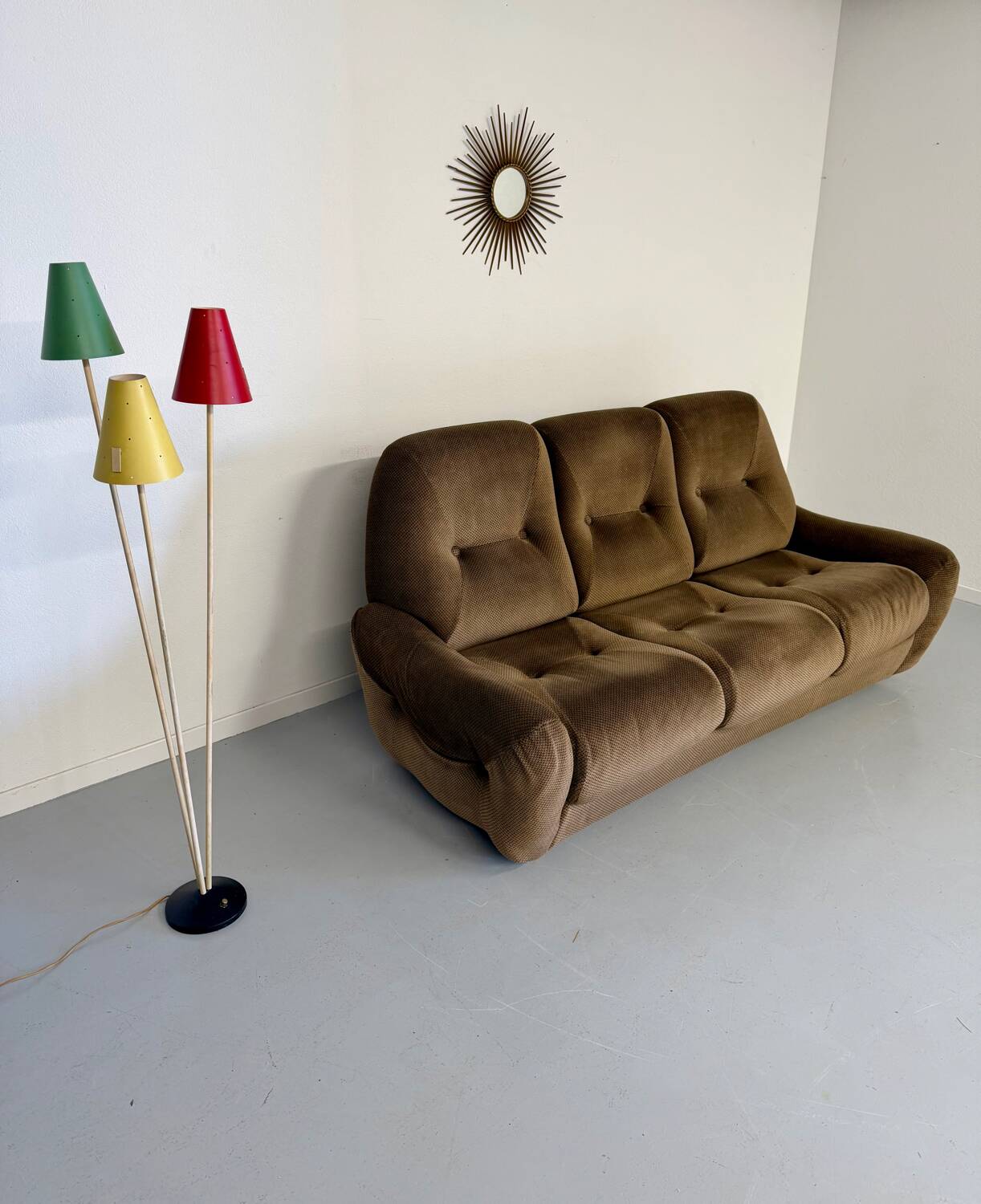 Cosy 3-seater sofa, convertible, French design from the 70s, vintage.