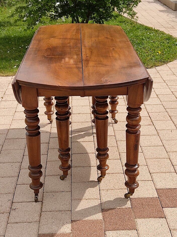 Louis philippe table