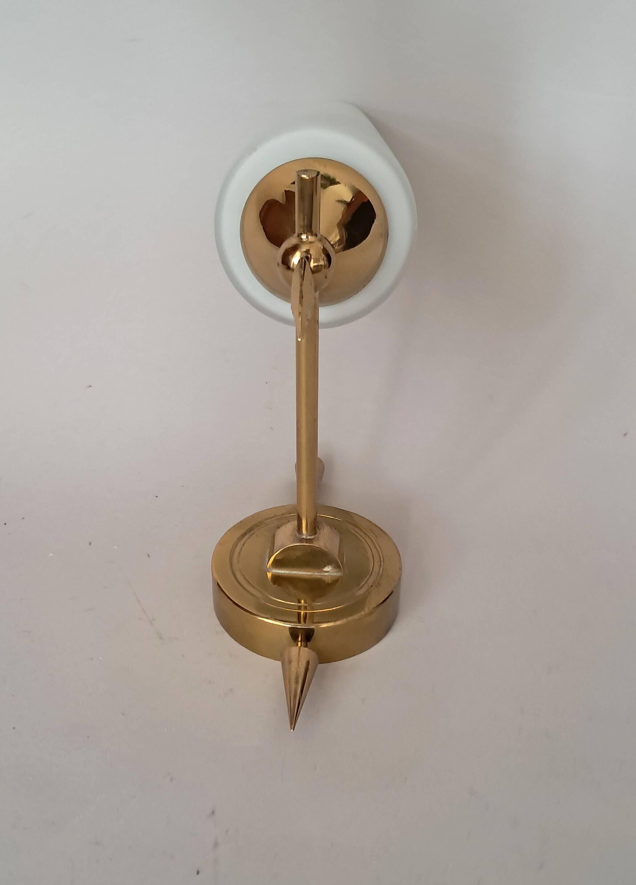 Wall lamp in gilded brass and white opaline, 1960.