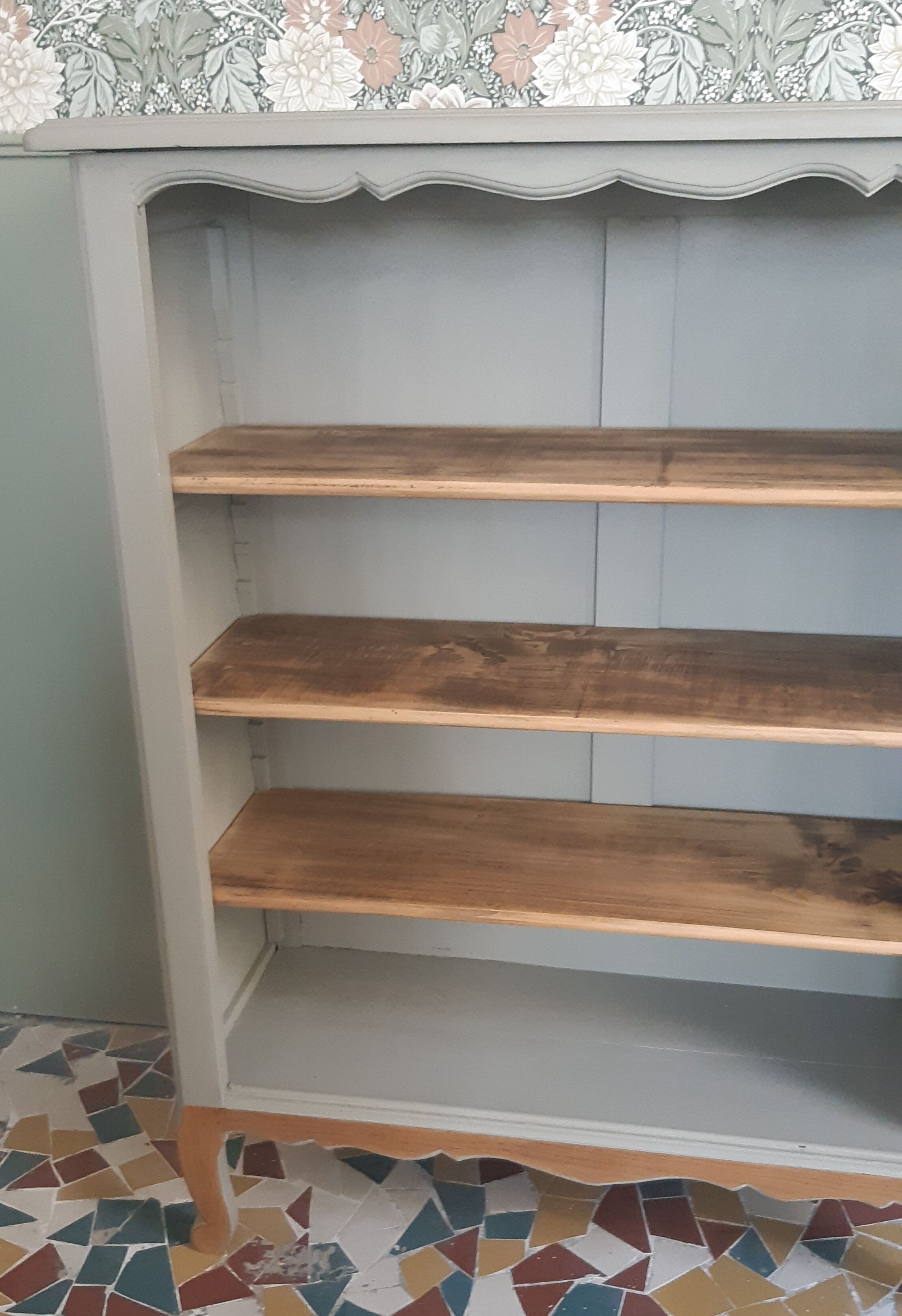 Grey and wood bibus furniture