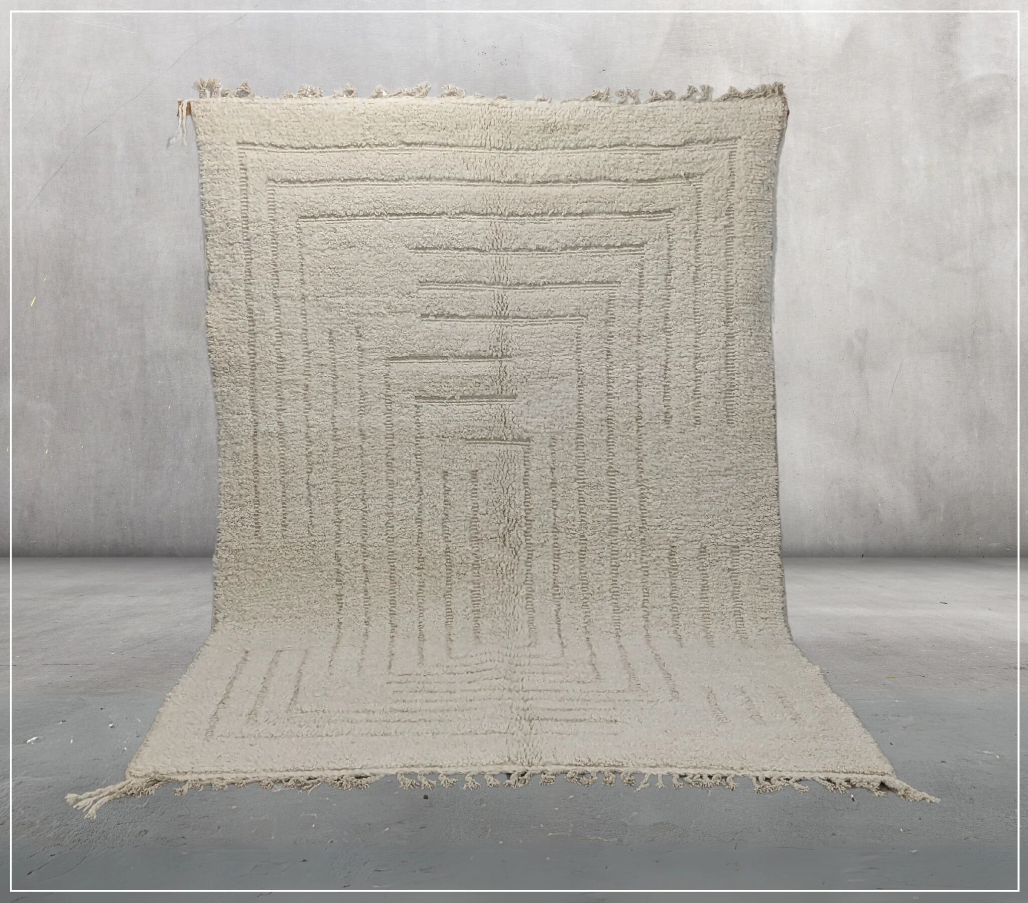 Grand tapis Beni Ouarain, 295 x 195 cm, G-211