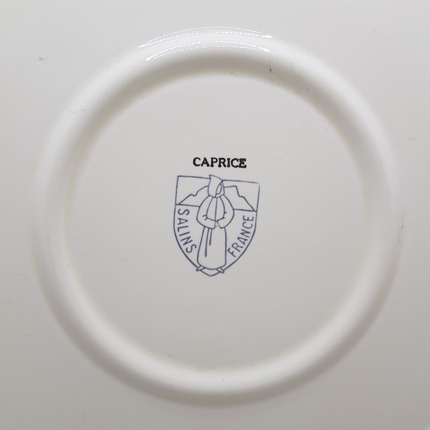 Salins Caprice cake plate