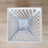 Openwork iron umbrella stand