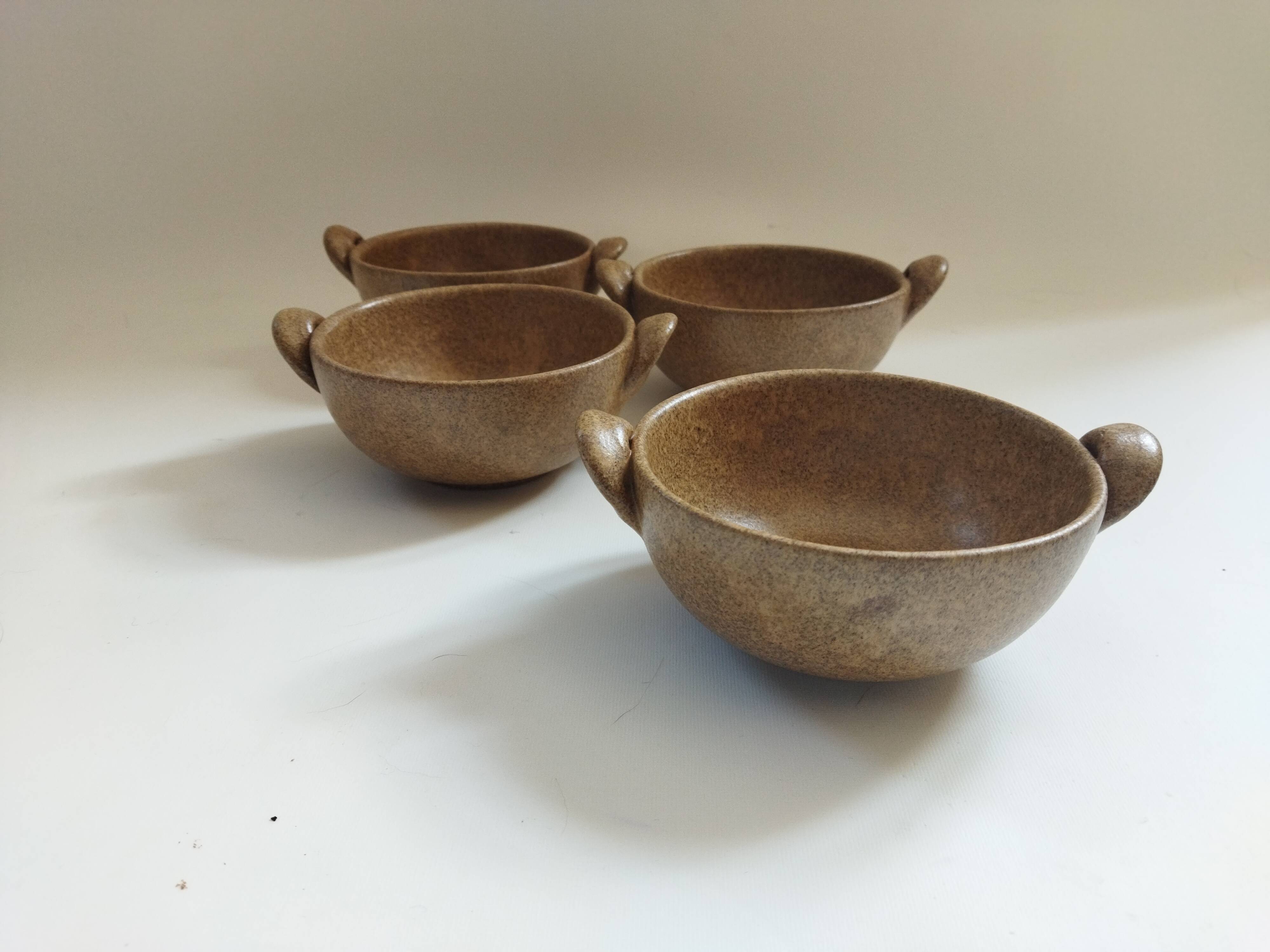 4 stoneware ear bowls