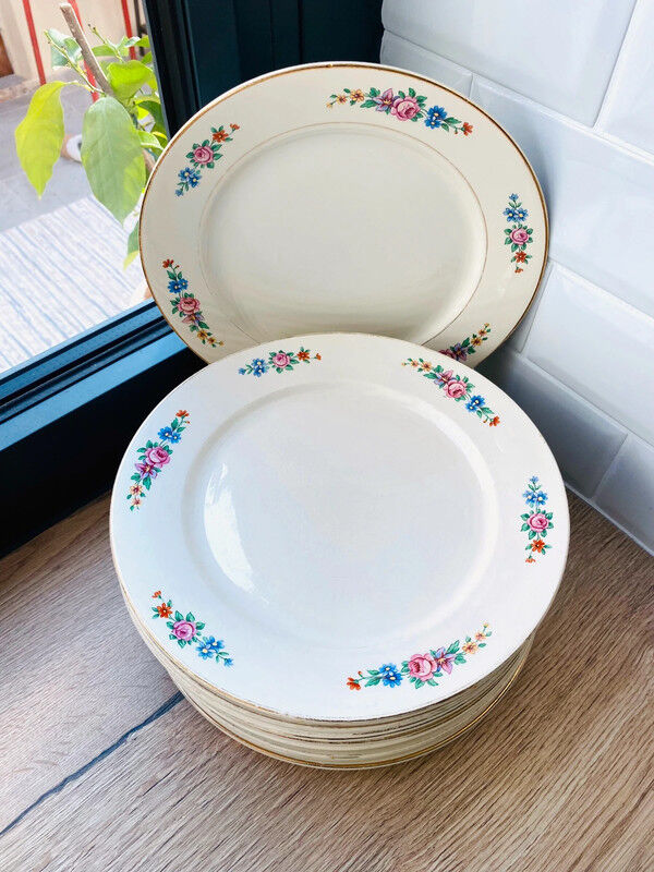 12 flat plates Digoin Sarreguemines Canada