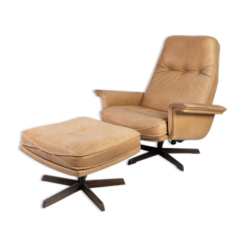 Armchair and stool in 1960s Danish leather and rosewood