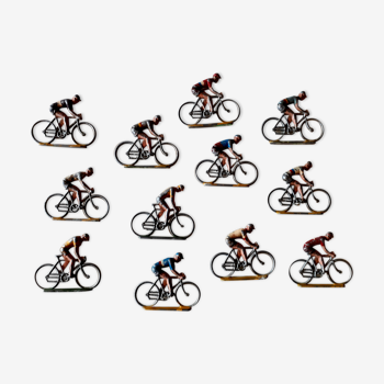 Set of 12 metal cyclists