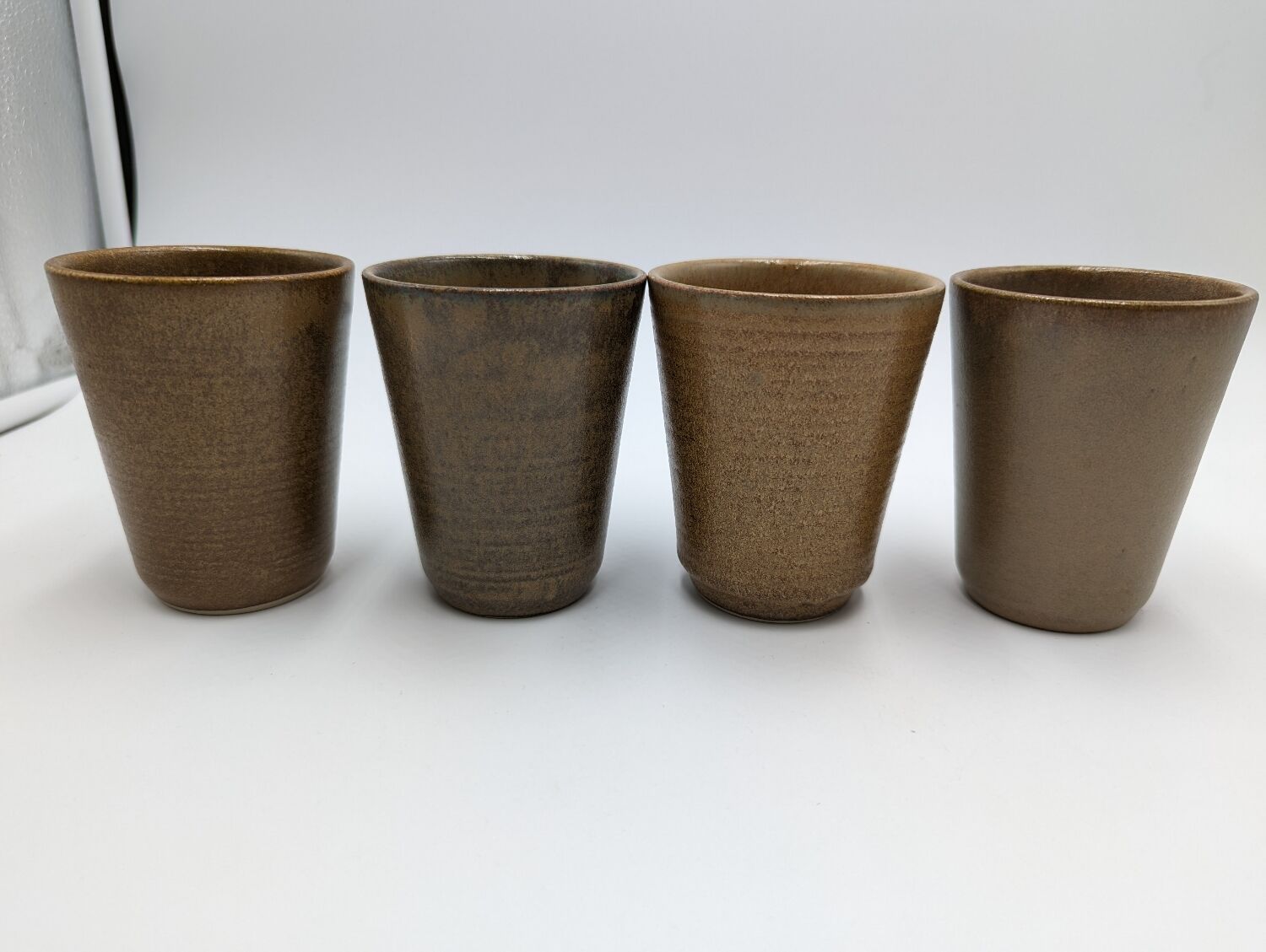 4 stoneware cups