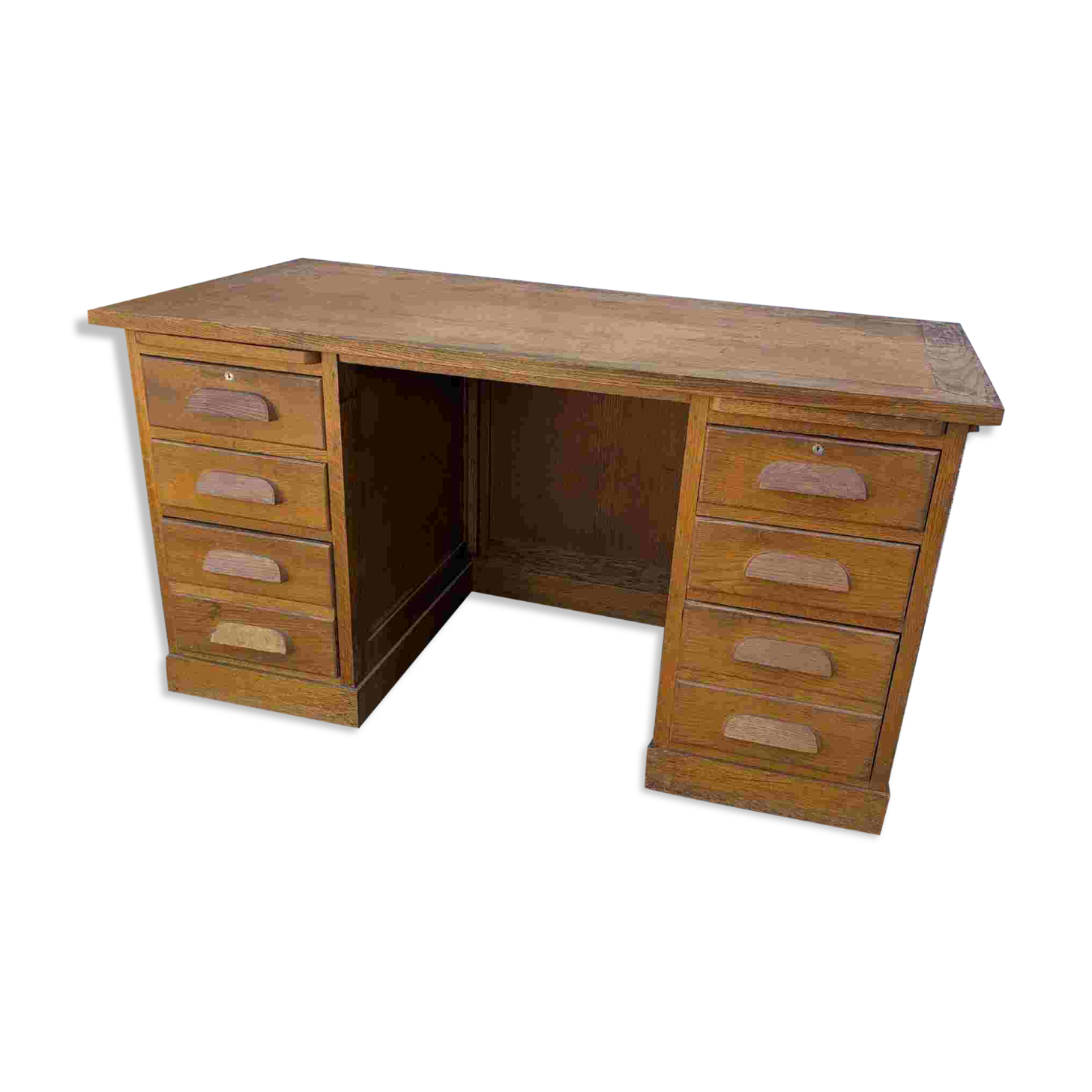 Bureau administratif adulte