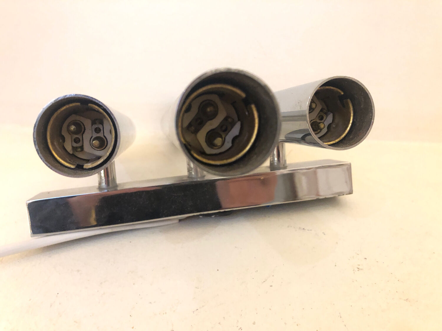 Vintage chrome wall lamp, 1970