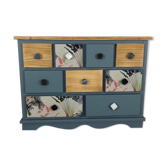 Vintage chest of drawers