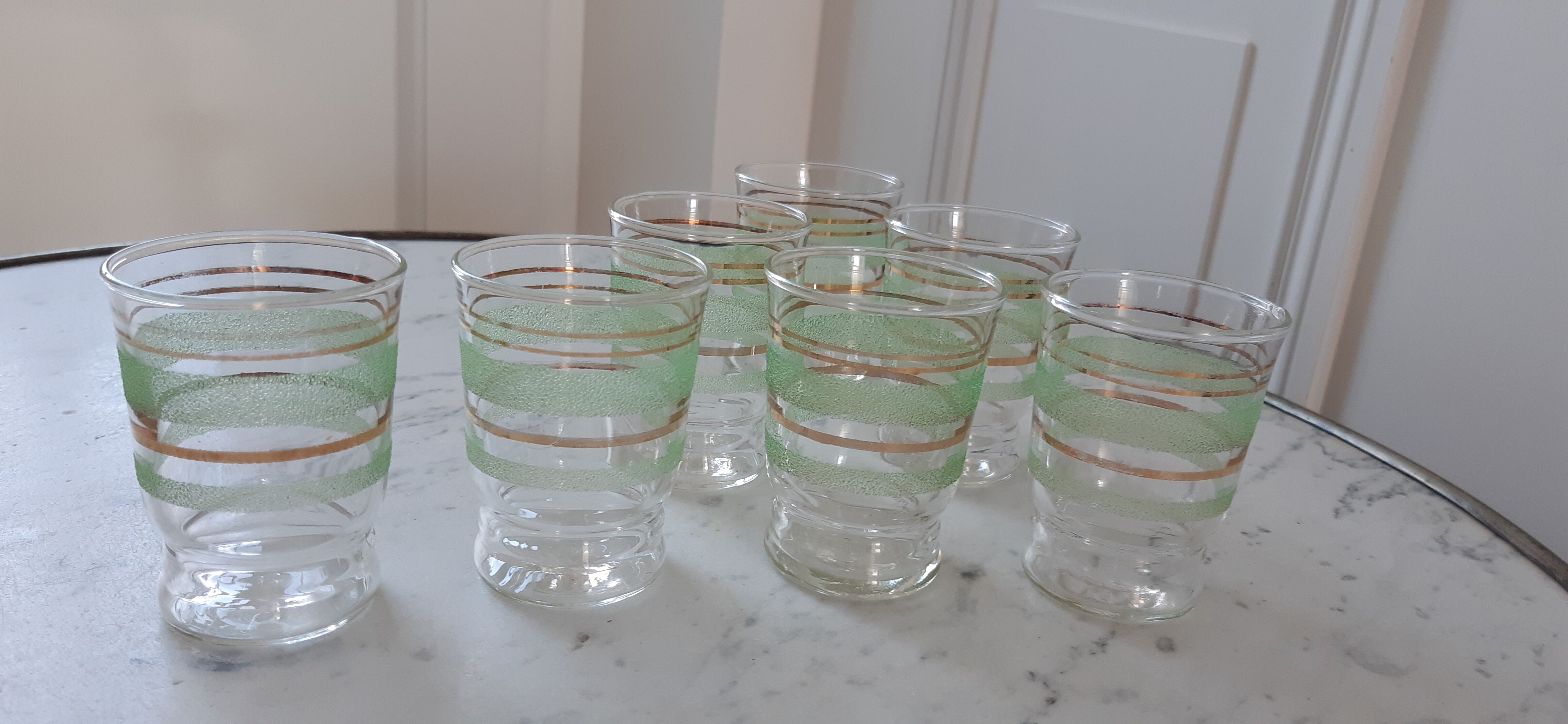 Set of 7 glasses light green granite years 50-60