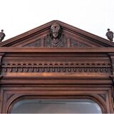 A historic cupboard from the end of the 19th century.