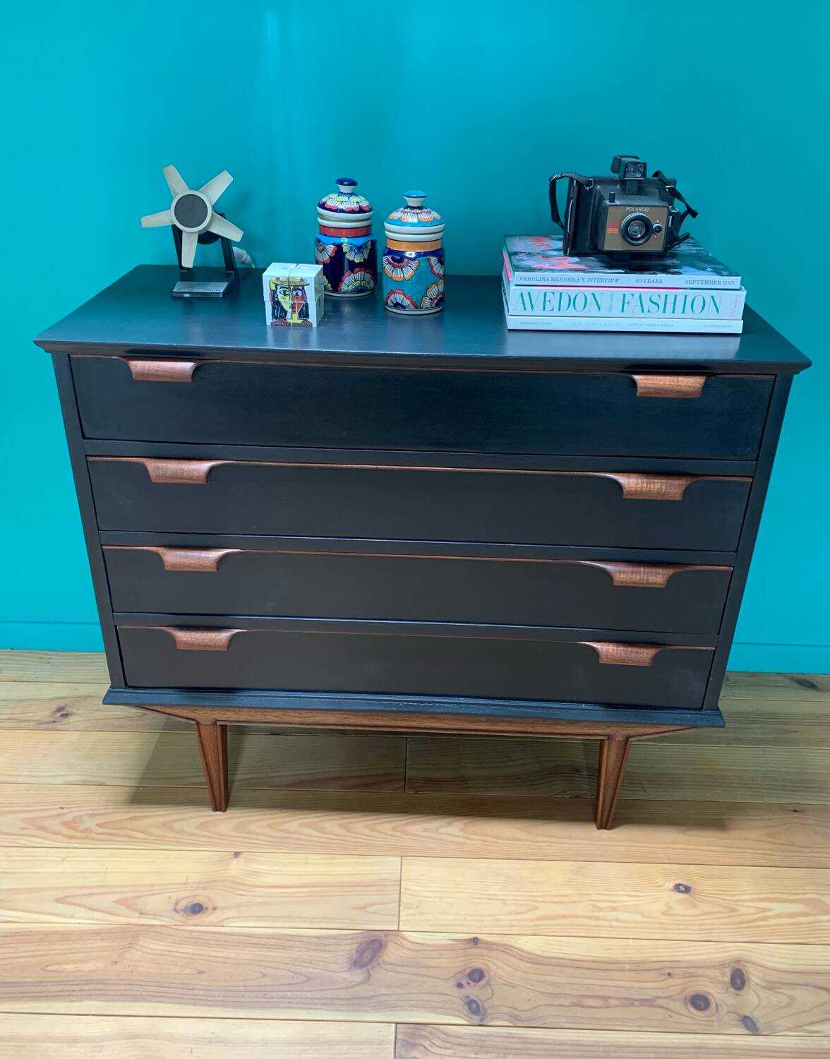 Vintage Scandinavian chest of drawers