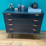 Vintage Scandinavian chest of drawers