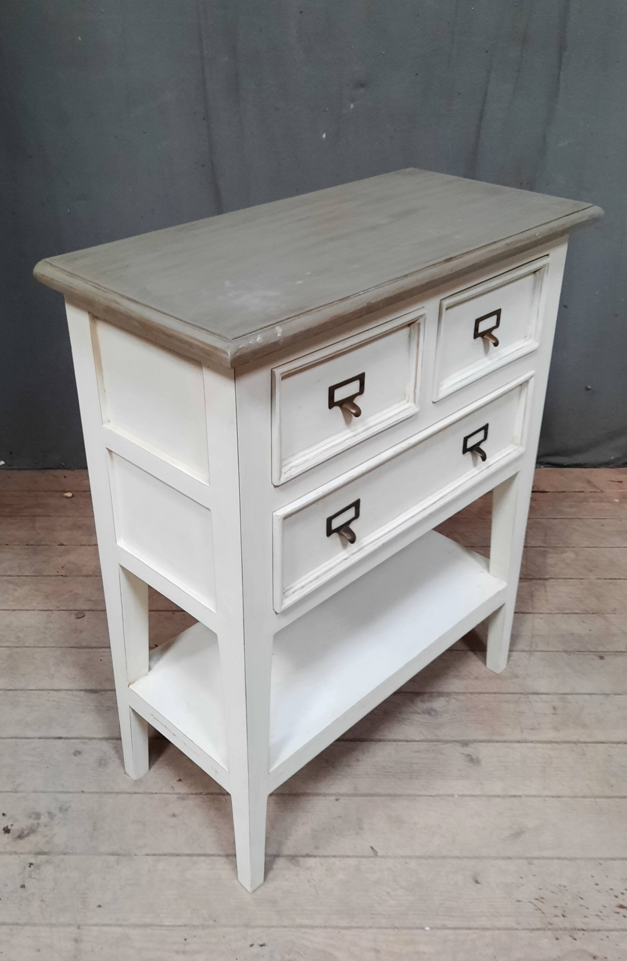 Painted cabinet with 3 drawers