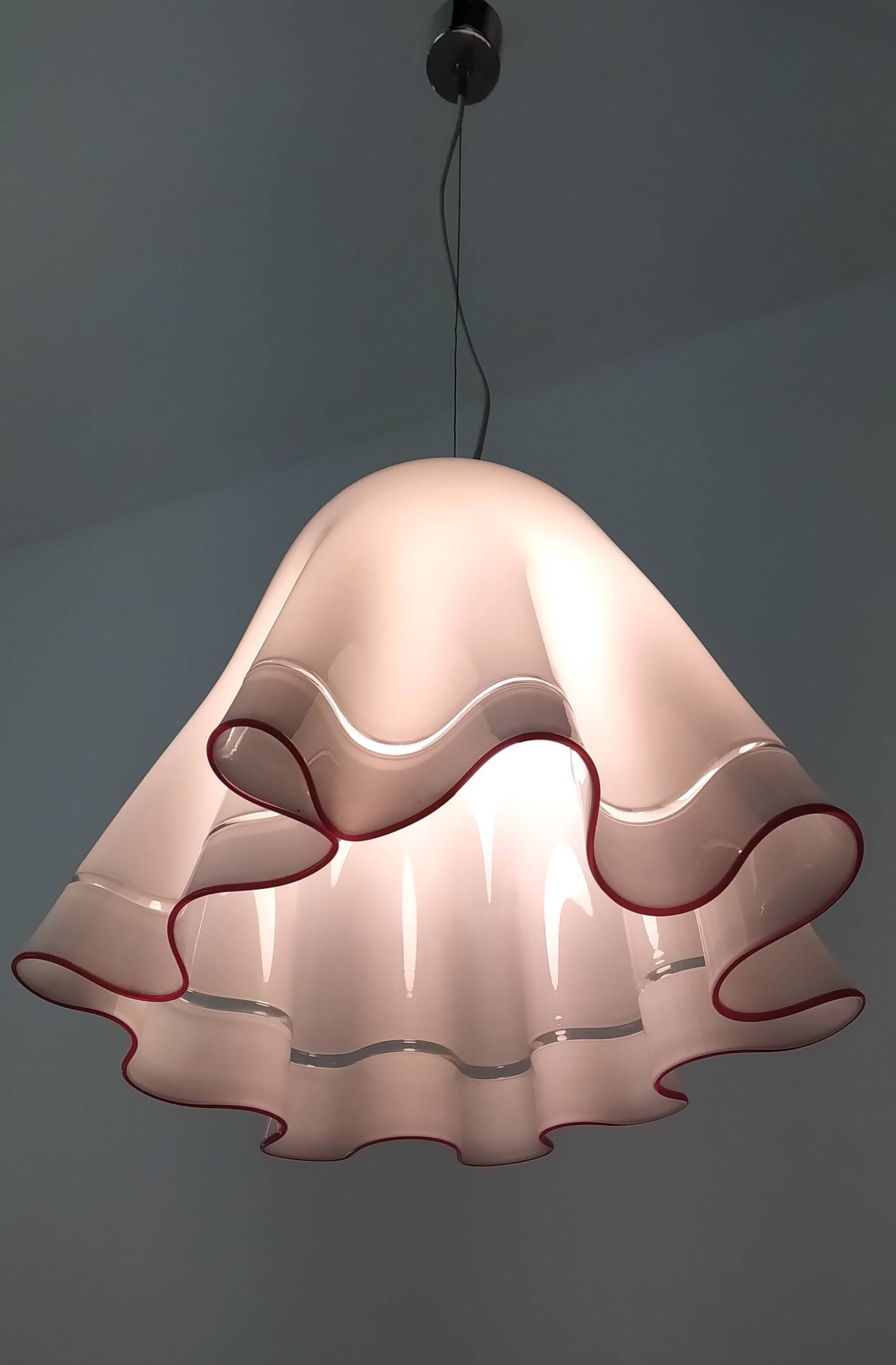 White Blown Glass Pendant Mod. Zenda by Luciano Vistosi, Italy