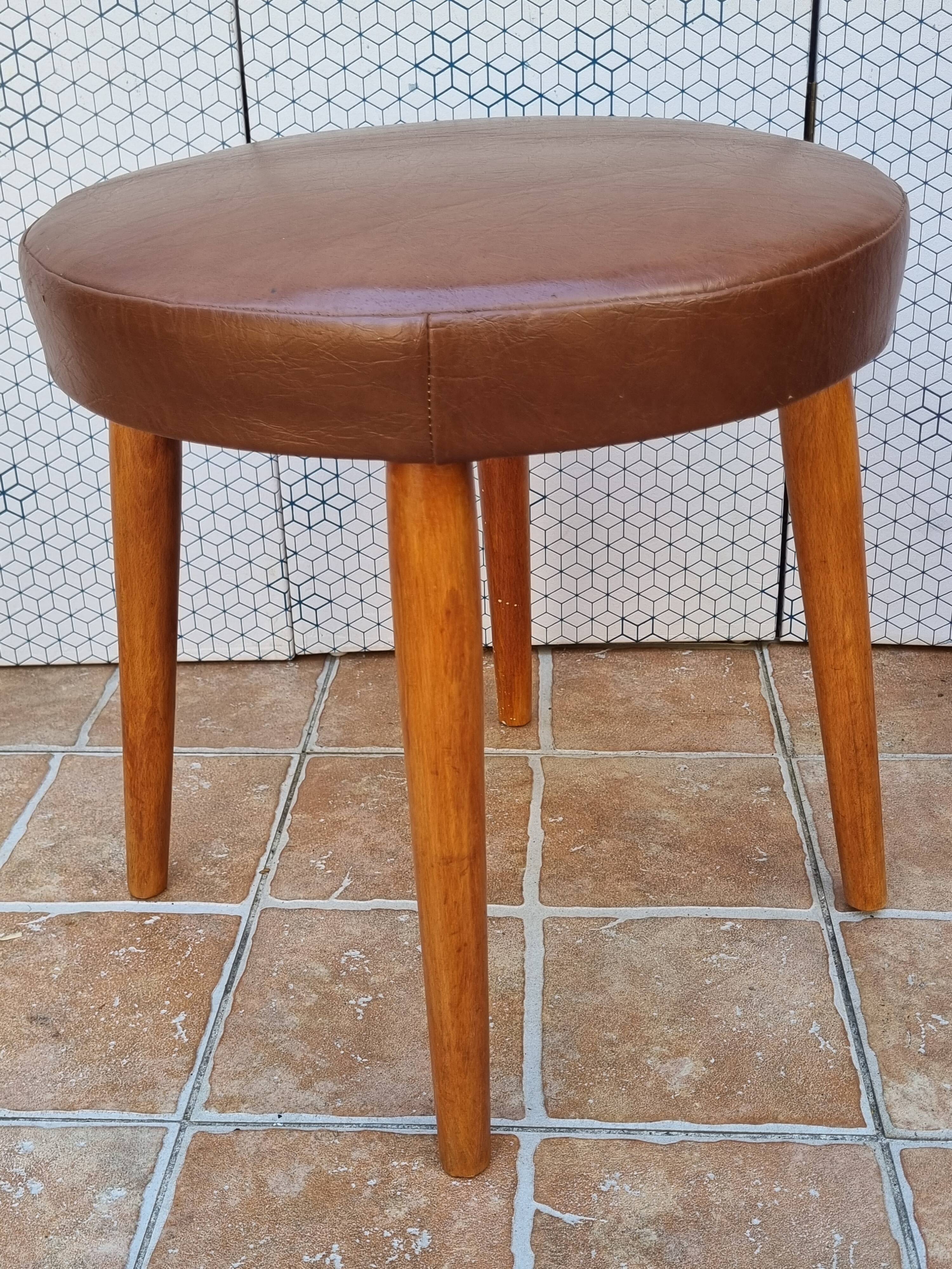 Vintage intra hamburg stool in skai, spring seat, 43 cm, 1950s