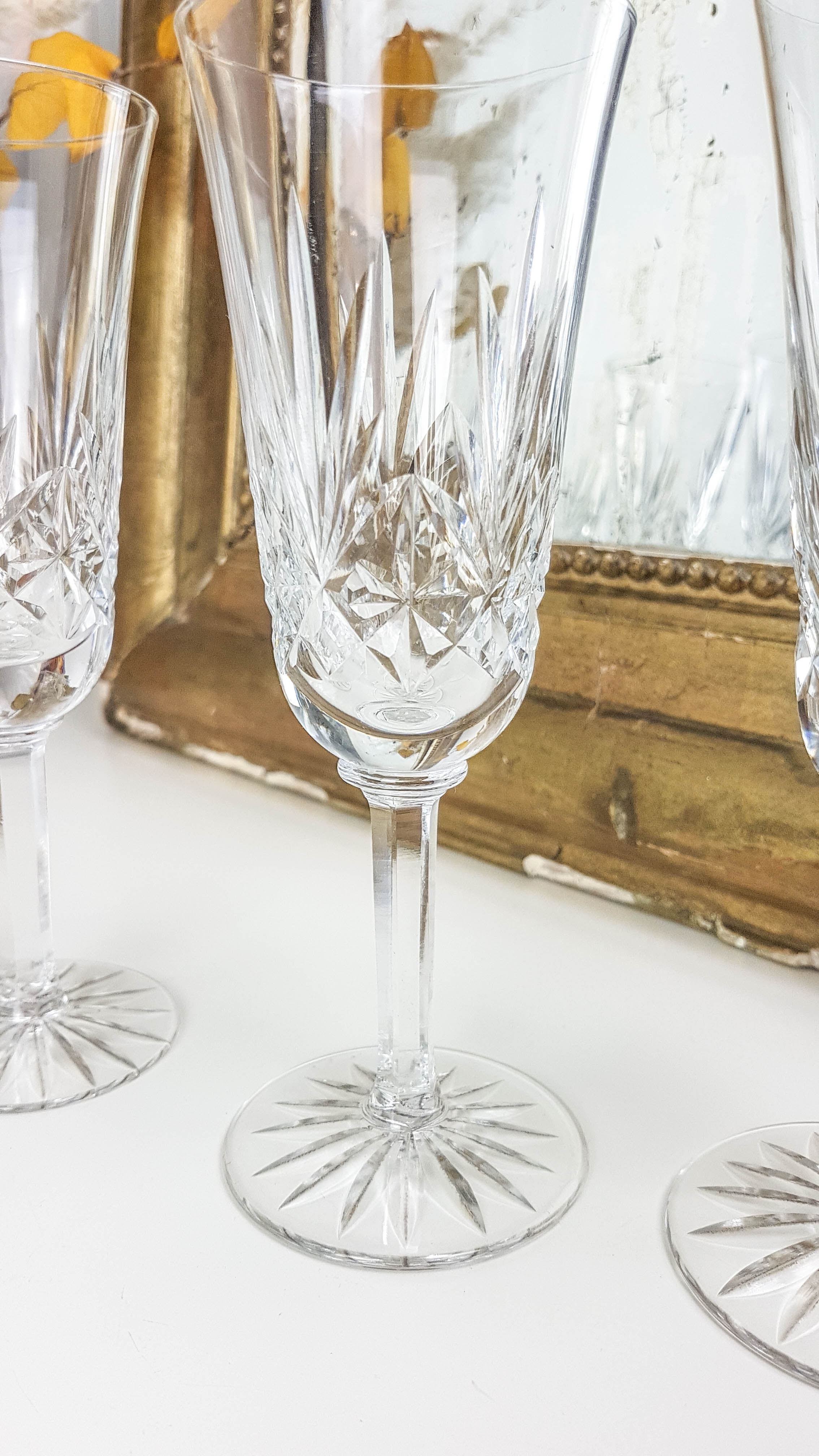 Lot of 6 chiseled crystal flutes