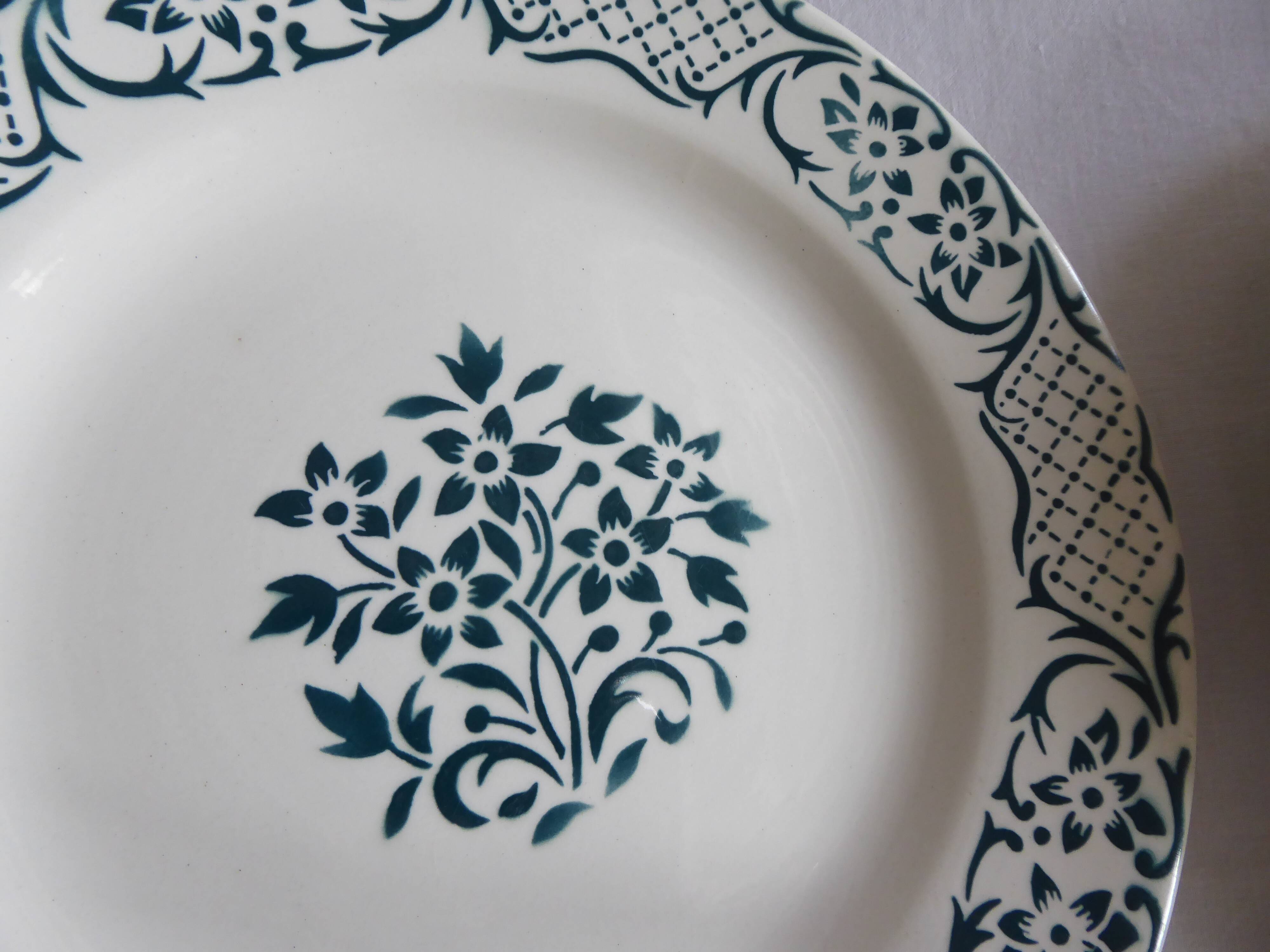 Set of 4 Digoin Sarreguemines dessert plates Versailles model