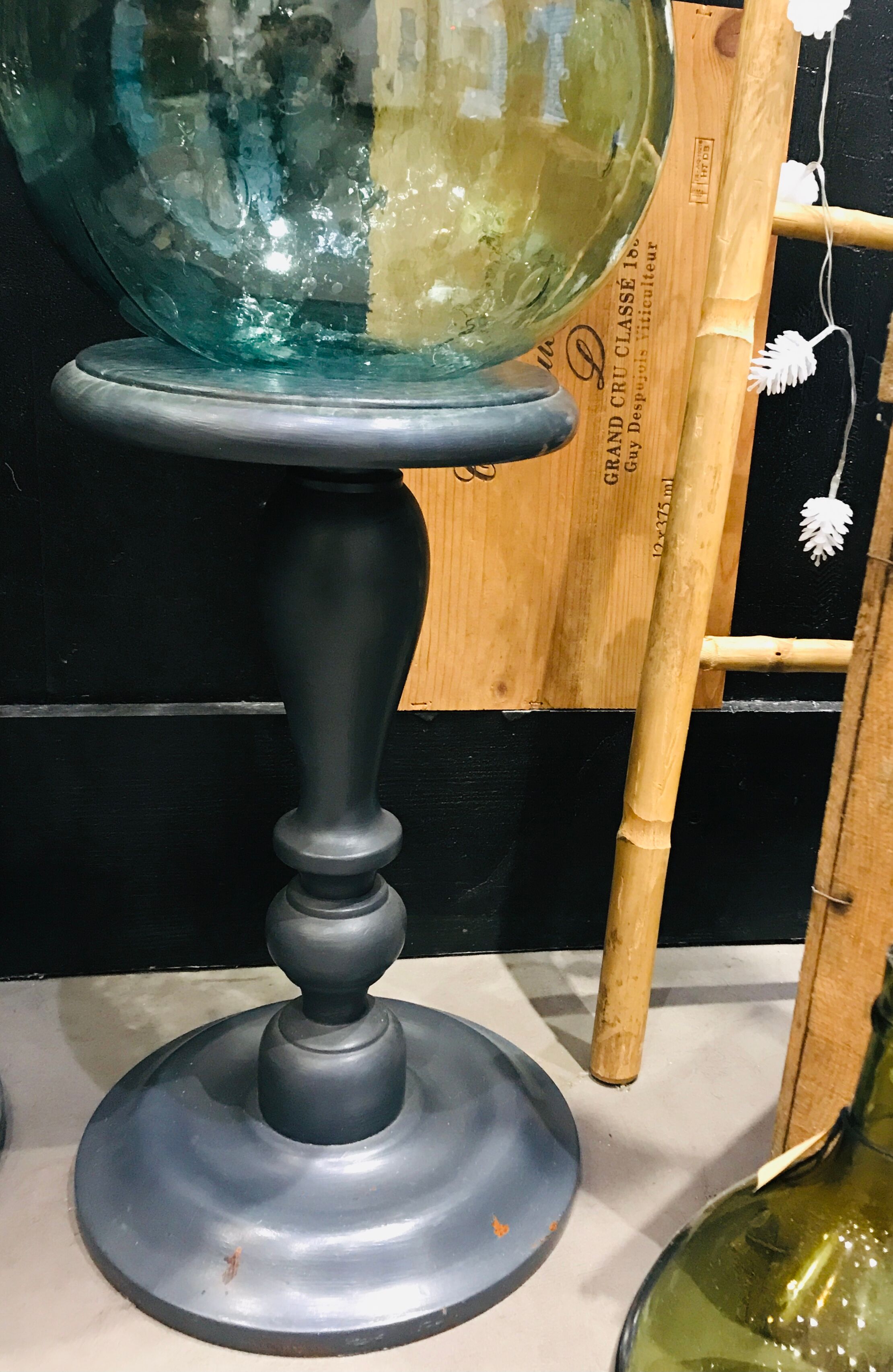 Small pedestal table