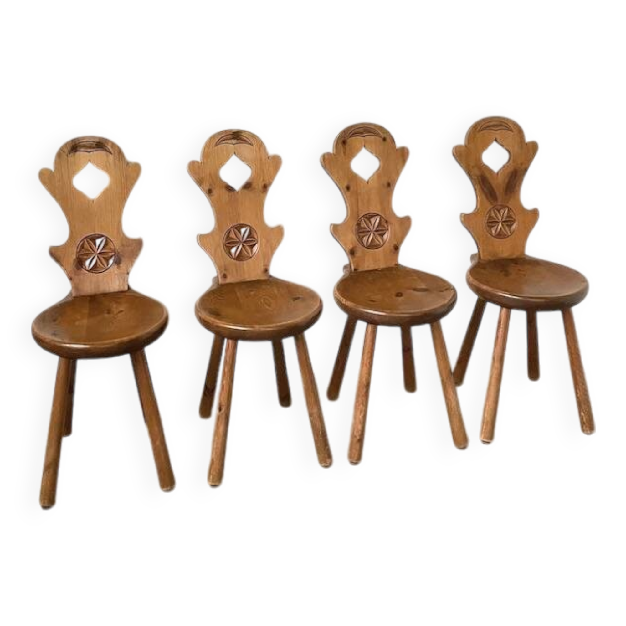 Set of 4 Savoyard pine chairs from the 60s