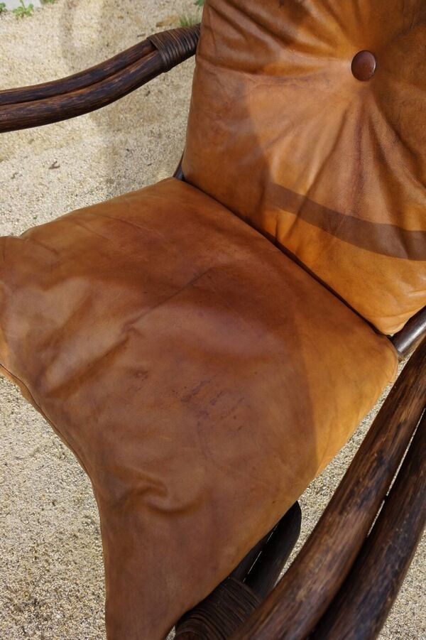 Chaise longue vintage en bambou et rotin avec coussins en cuir, années 1960