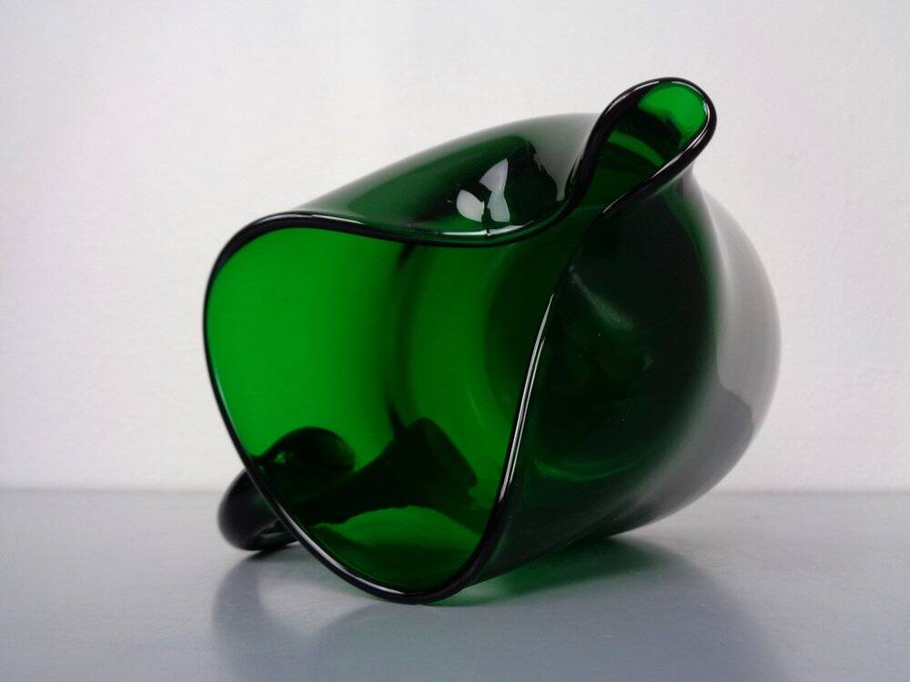 Italian green glass decanter and tumbler, 1960s, set of 7.