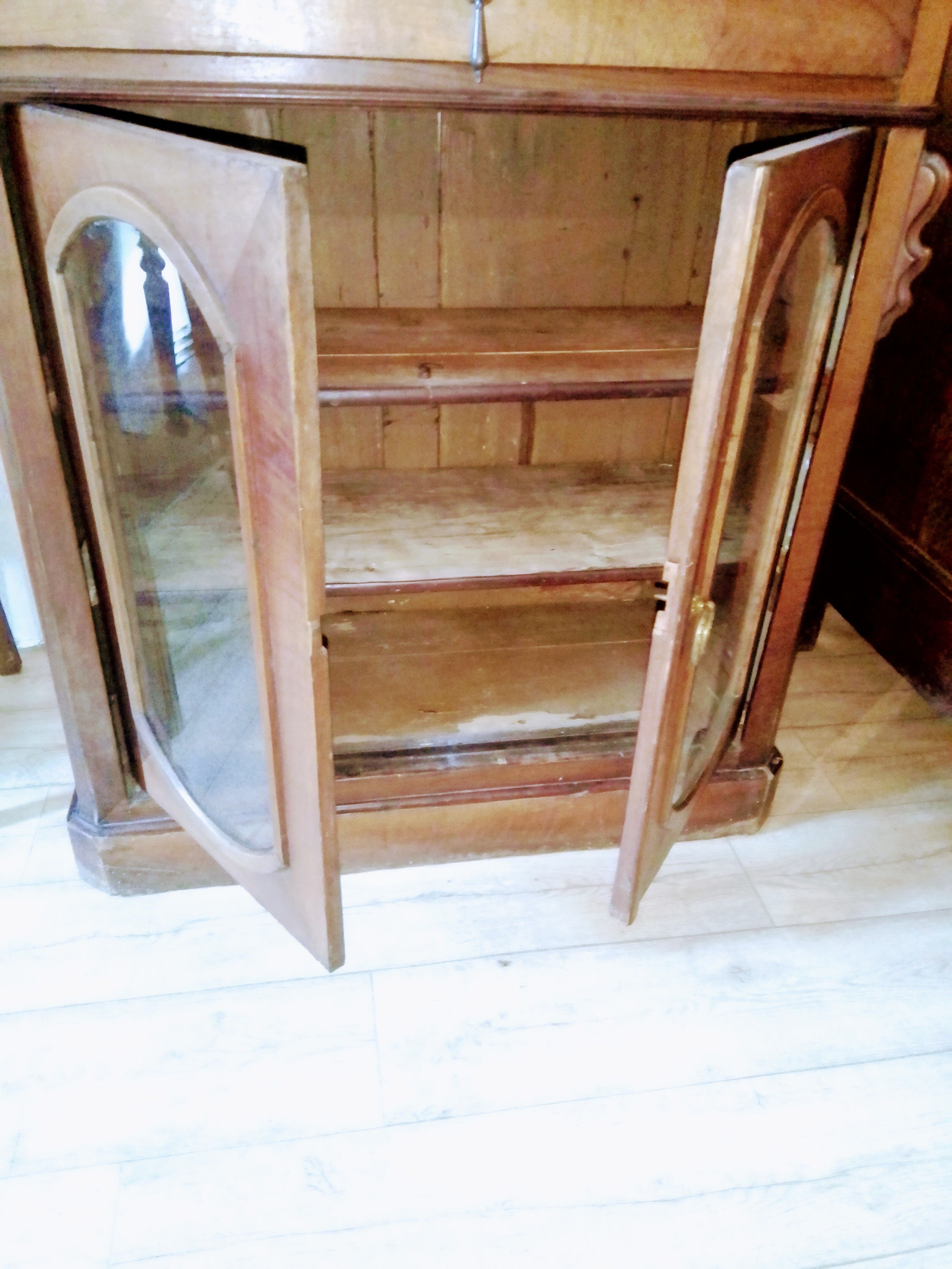 Louis Philippe era showcase