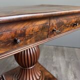 Mahogany drop-leaf table, 19th century