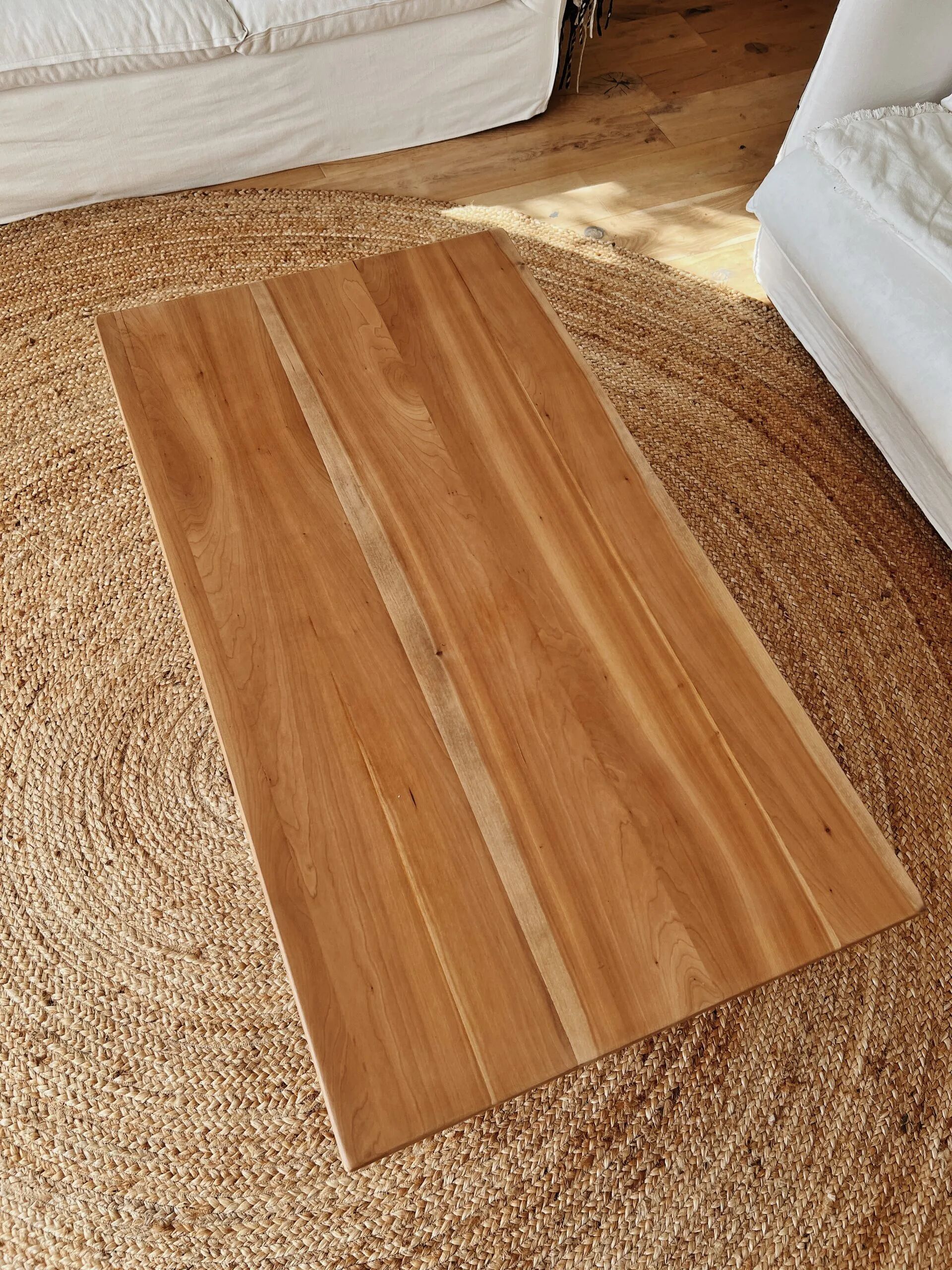 Coffee table in solid cherry wood