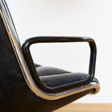 Charles Pollock Executive Chair for Knoll International
