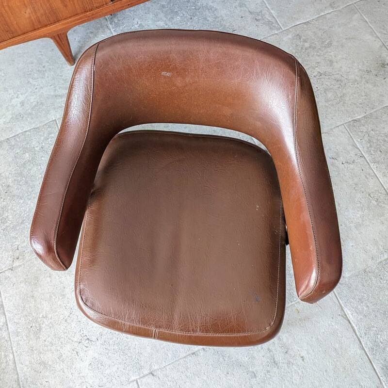 Fauteuil vintage en similicuir marron