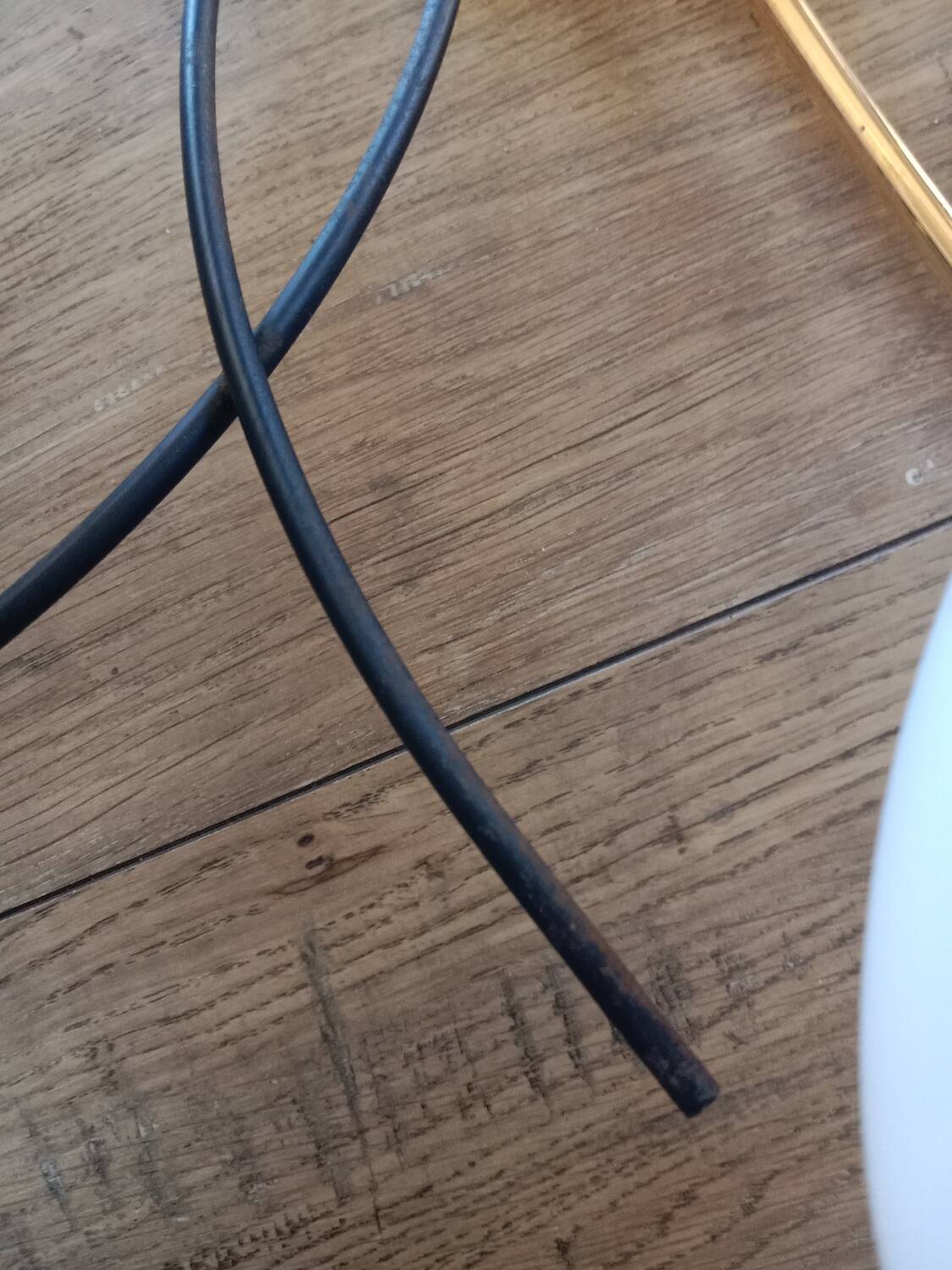 Opaline and brass chandelier