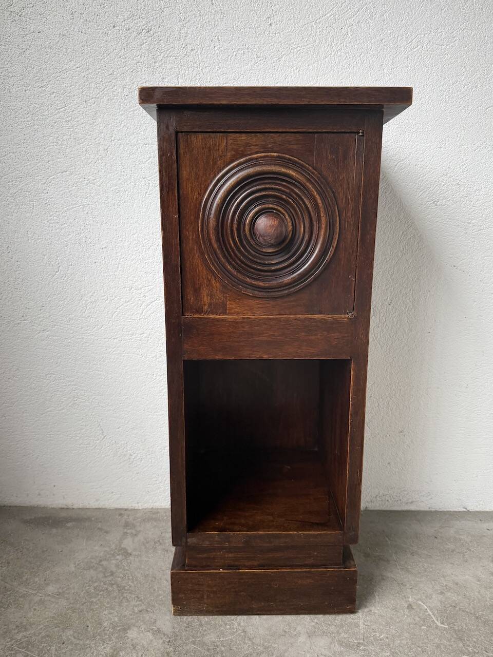 Dudouyt bedside table, oak, 1940.