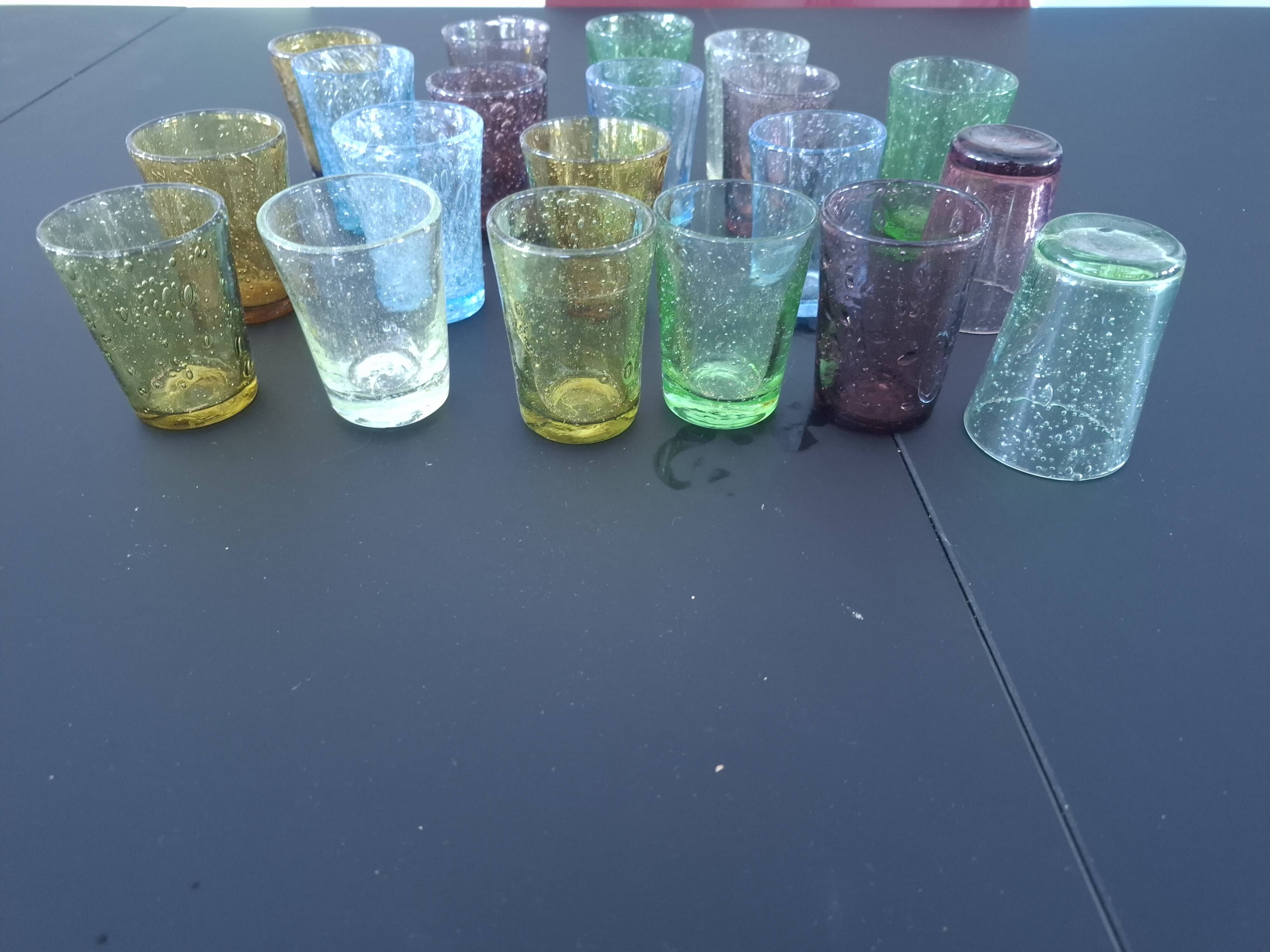 20 verres biot en verre souffle