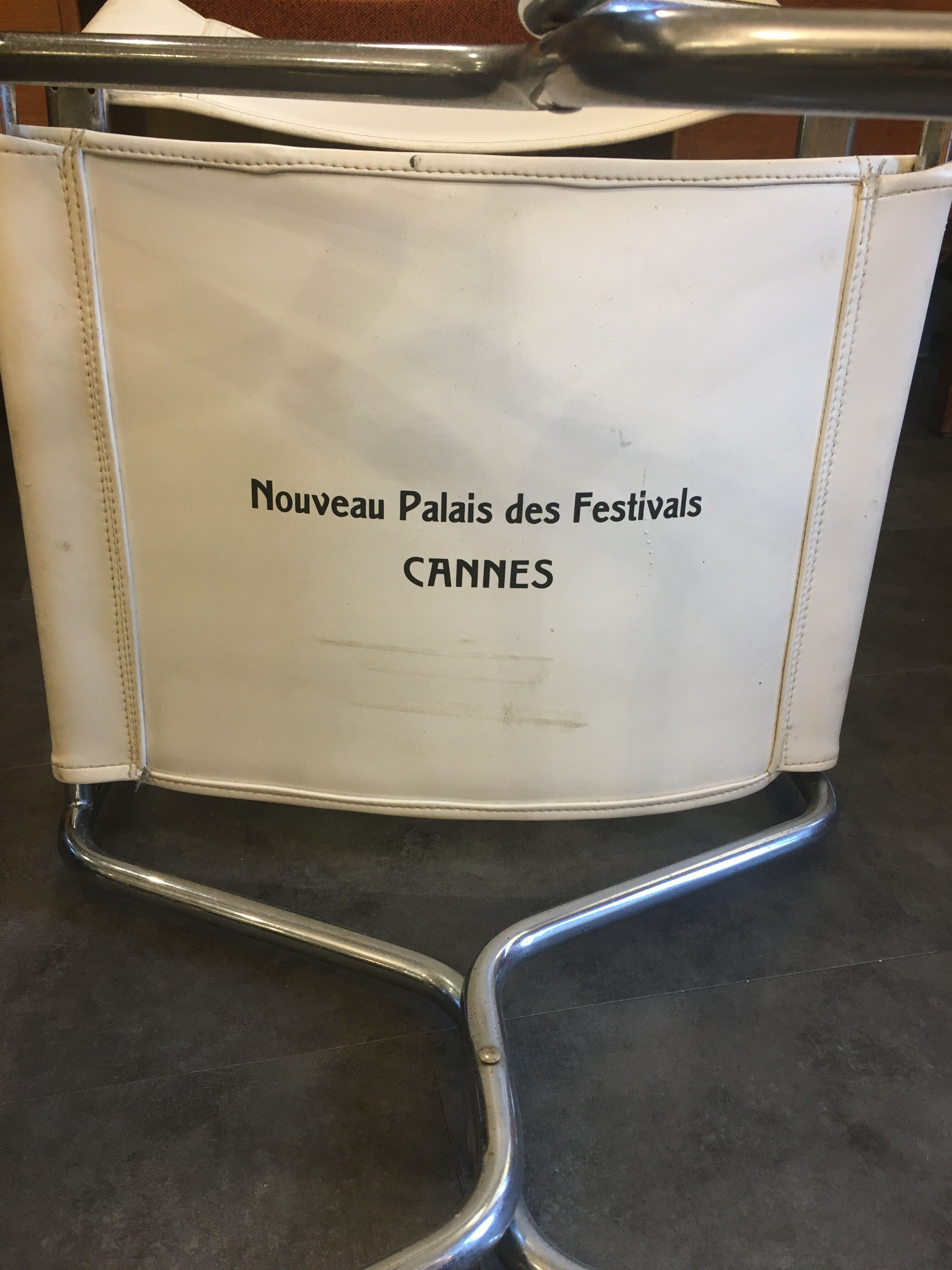 Chaise pliante chrome festival de cannes
