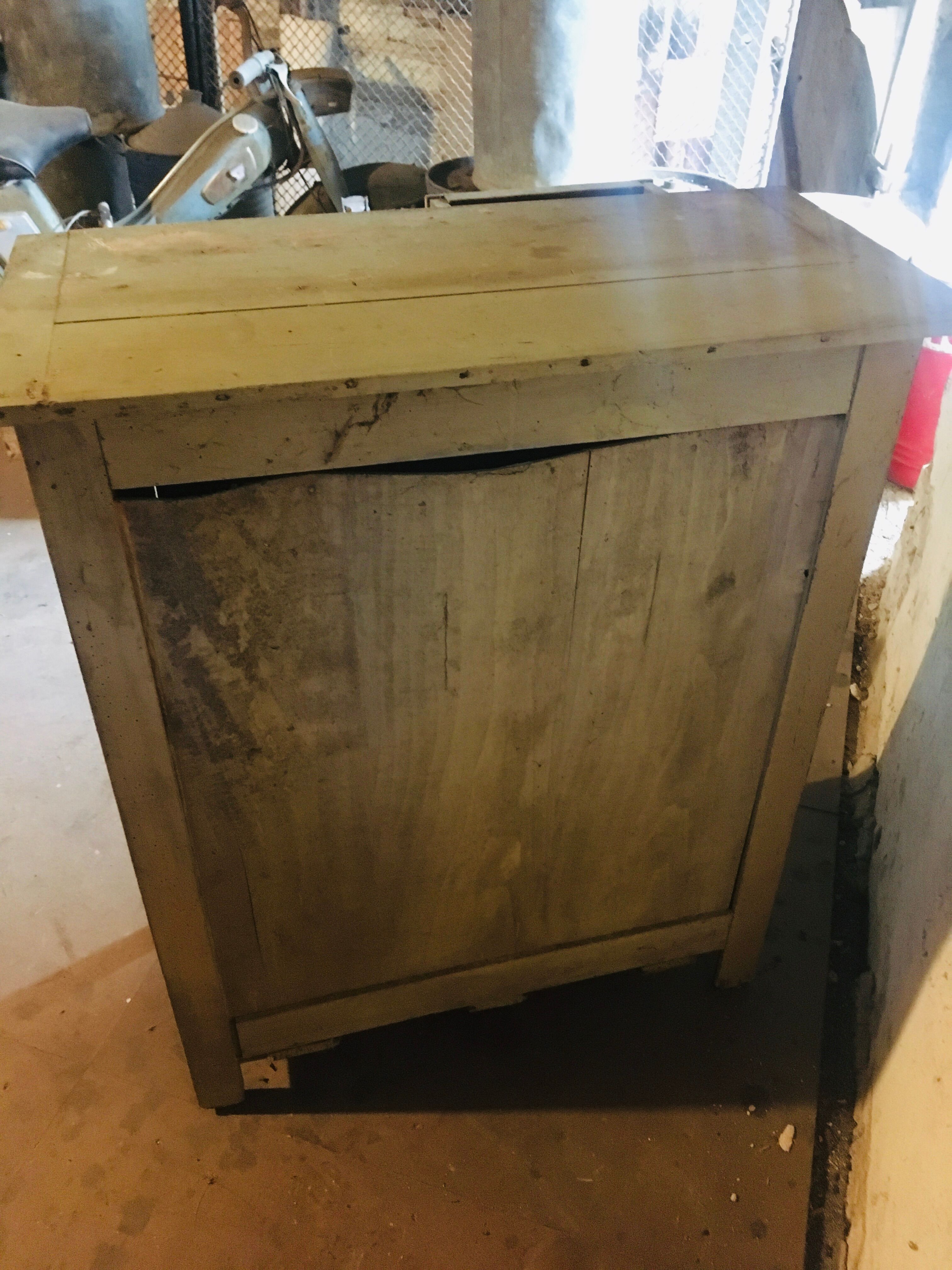 Buffet 1900s green